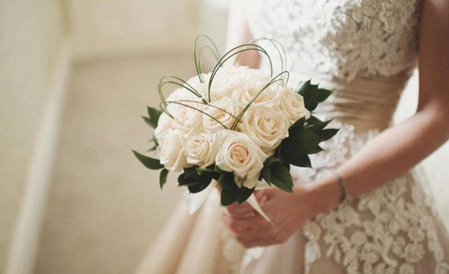 Ø£Ø«Ù†Ø§Ø¡ Ø§Ù„Ø²ÙØ©.. Ø¹Ø±ÙŠØ³ ÙŠØ¹ØªØ¯ÙŠ Ø¹Ù„Ù‰ Ø¹Ø±ÙˆØ³ØªÙ‡ Ù„Ø³Ø¨Ø¨ ØµØ§Ø¯Ù…!! | Ù…ÙˆÙ‚Ø¹ Ø³ÙˆØ§ 