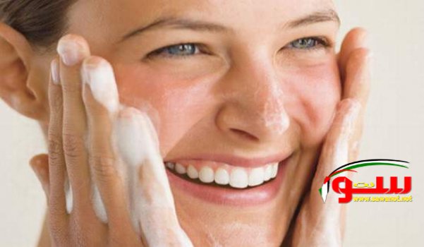 5 ÙÙˆØ§Ø¦Ø¯ Ù„ØªÙ‚Ø´ÙŠØ± Ø§Ù„Ø¨Ø´Ø±Ø© Ø£Ø³Ø¨ÙˆØ¹ÙŠØ§Ù‹ Ø£Ù‡Ù…Ù‡Ø§ 