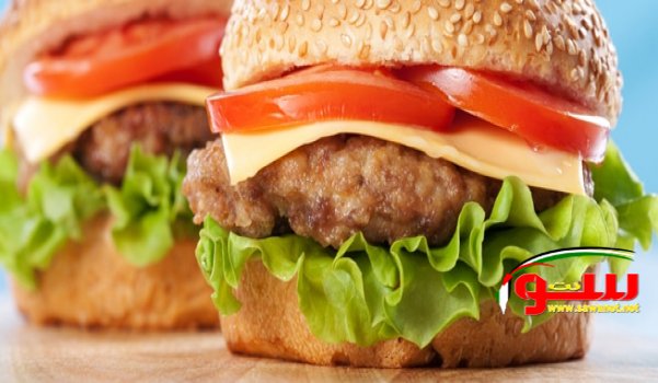 Ù„ÙˆØ¬Ø¨Ø© Ù‡Ù…Ø¨Ø±ØºØ± Ø£Ù‚Ù„ Ø¶Ø±Ø±Ø§Ù‹: Ø§Ø³ØªØ¨Ø¯Ù„ Ø§Ù„Ø¨Ø·Ø§Ø·Ø§ Ø§Ù„Ù…Ù‚Ù„ÙŠØ© Ø§Ù„Ø¬Ø§Ù†Ø¨ÙŠØ© Ø¨Ù‡Ù…Ø¨Ø±ØºØ± Ø«Ø§Ù†ÙŠ | Ù…ÙˆÙ‚Ø¹ Ø³ÙˆØ§ 