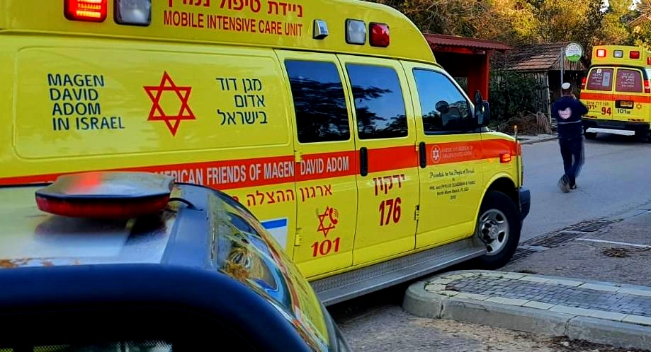 Ù…ØµØ±Ø¹ Ø¹Ø§Ù…Ù„ ÙˆØ§ØµØ§Ø¨Ø© Ø§Ø®Ø± Ø¨Ø¹Ø¯ Ø£Ù† Ø¹Ù„Ù‚Ø§ Ø¹Ù„Ù‰ Ø±Ø§ÙØ¹Ø© | Ù…ÙˆÙ‚Ø¹ Ø³ÙˆØ§ 