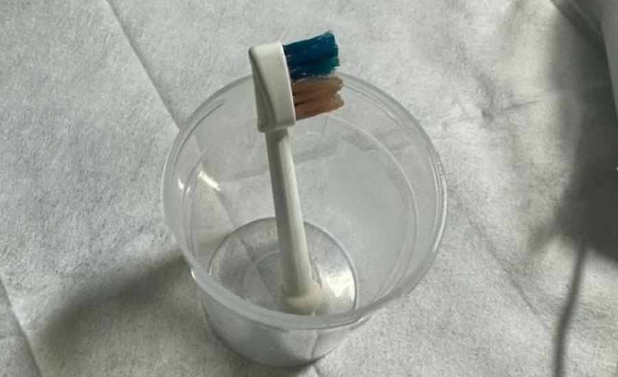 Ø·ÙÙ„ Ø³Ø¹ÙˆØ¯ÙŠ ÙŠØ¨ØªÙ„Ø¹ ÙØ±Ø´Ø§Ø© Ø£Ø³Ù†Ø§Ù† | Ù…ÙˆÙ‚Ø¹ Ø³ÙˆØ§ 